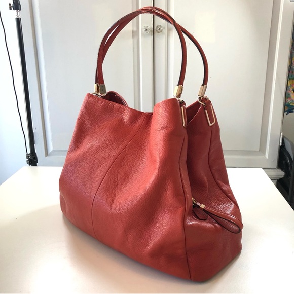 Coach 24621 Madison Phoebe Vermillion Orange Leather Shoulder Bag Hobo Slouchy